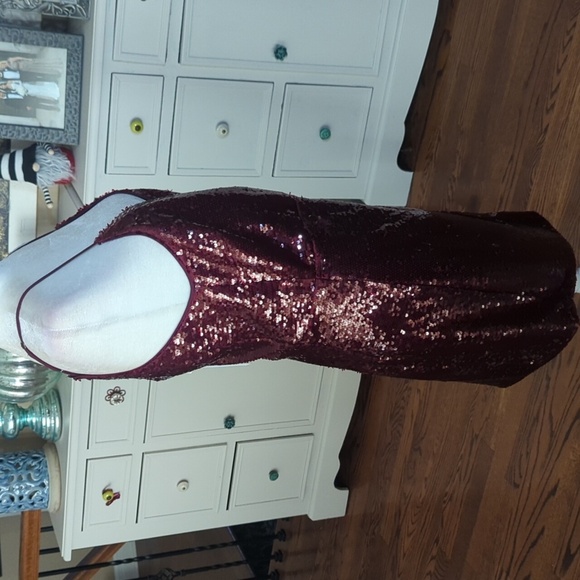 Adelyn Rae Burgundy Sequin Mini Wrap Slip Party Showgirl Dress NWT Sz M - Picture 5 of 10